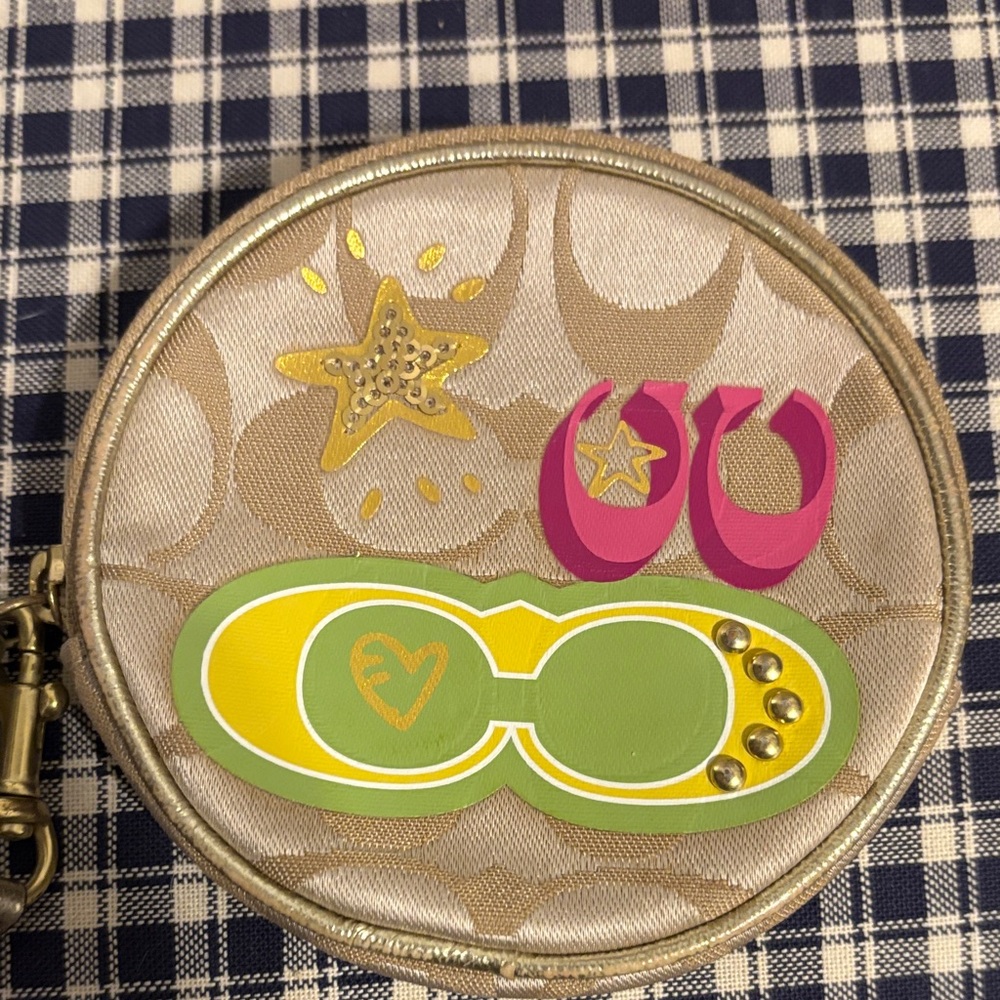 Coach signature C doodle gold sequin star Coin Purse - Picture 3 of 8